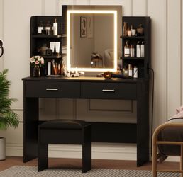 Vanity With Light And Stool