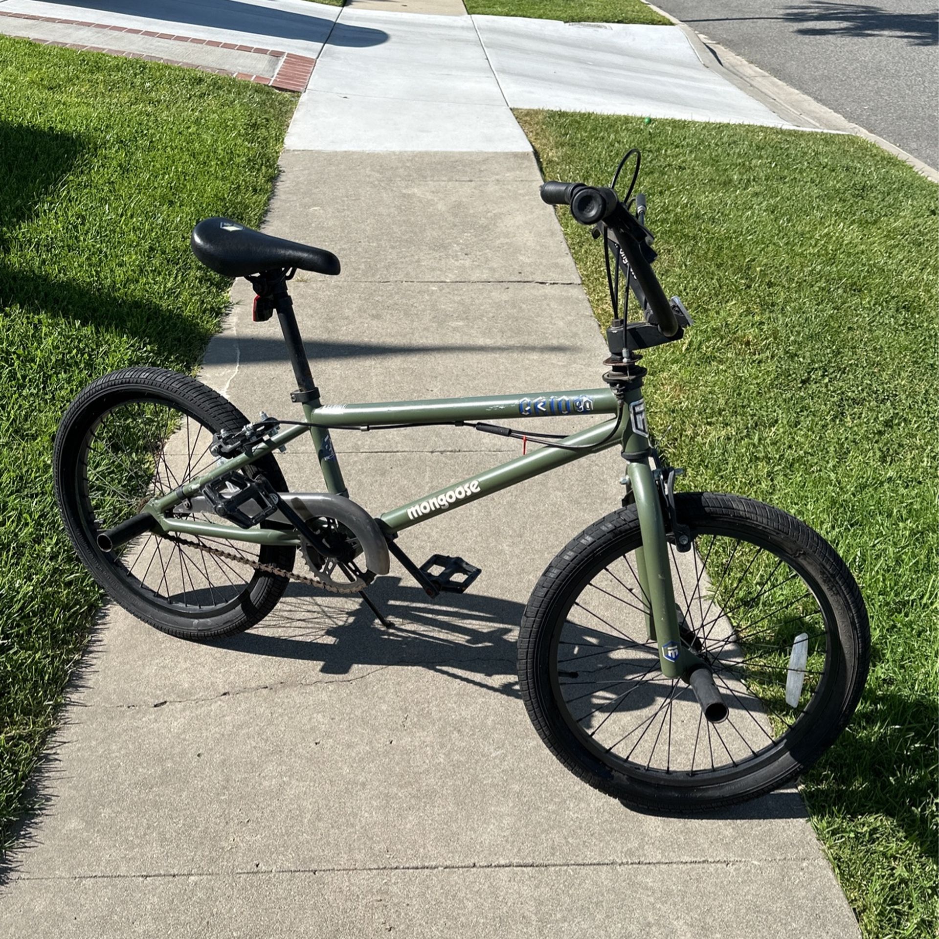 Mongoose Grid 90 Bike