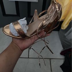 New Heel With Straps 