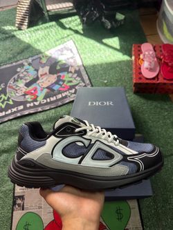 Dior b30