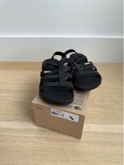 Melissa Sun Rodeo Sandals Women's size 6 M