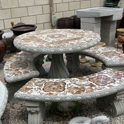 New Table With 3 Benches Made Out Of Cement And Tile