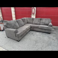 🚚 Free Delivery 🚚 Ashley Stone Grey Sectional Couch Sofa 