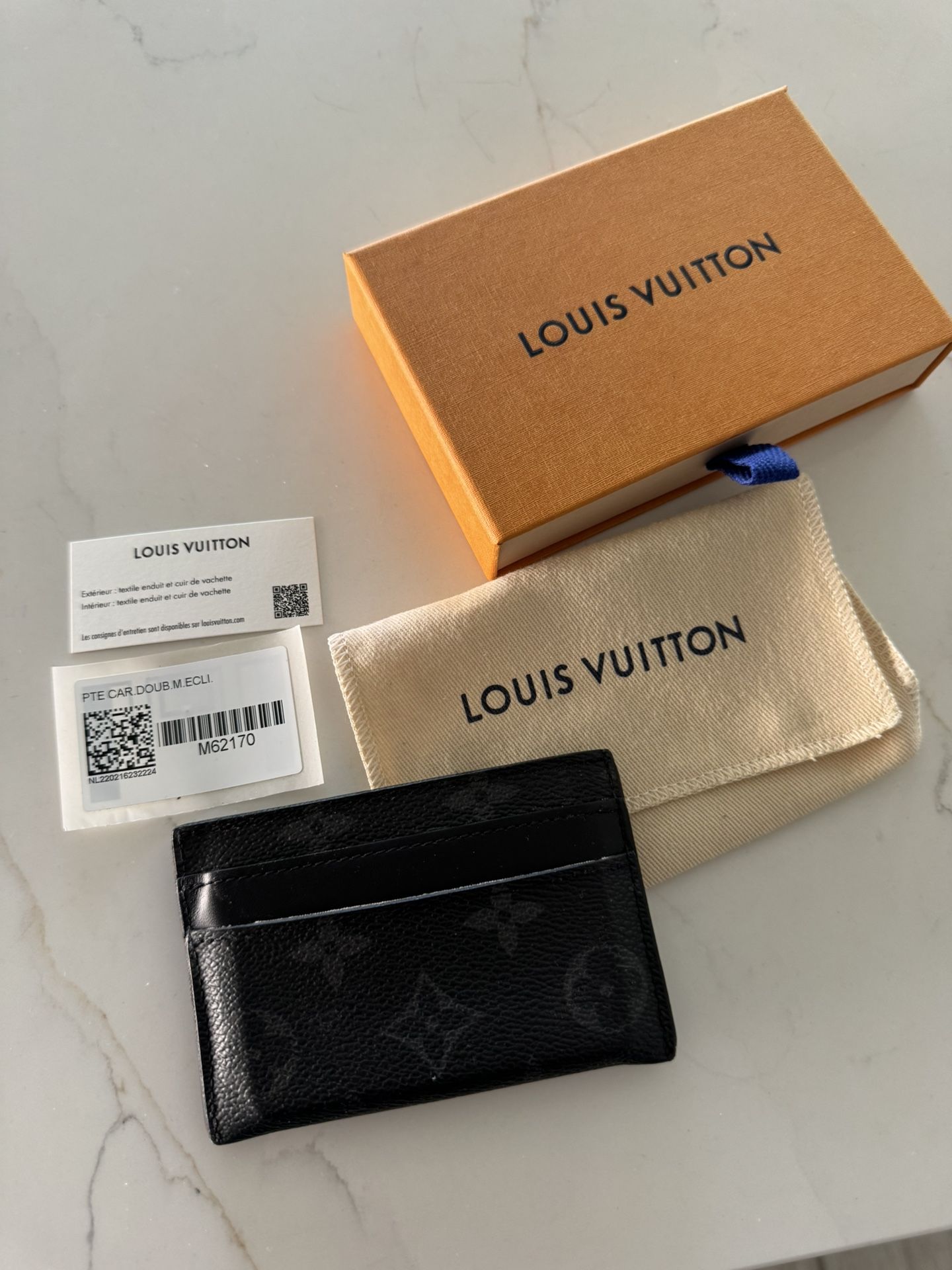 Men’s Louis Vuitton Wallet. Like New