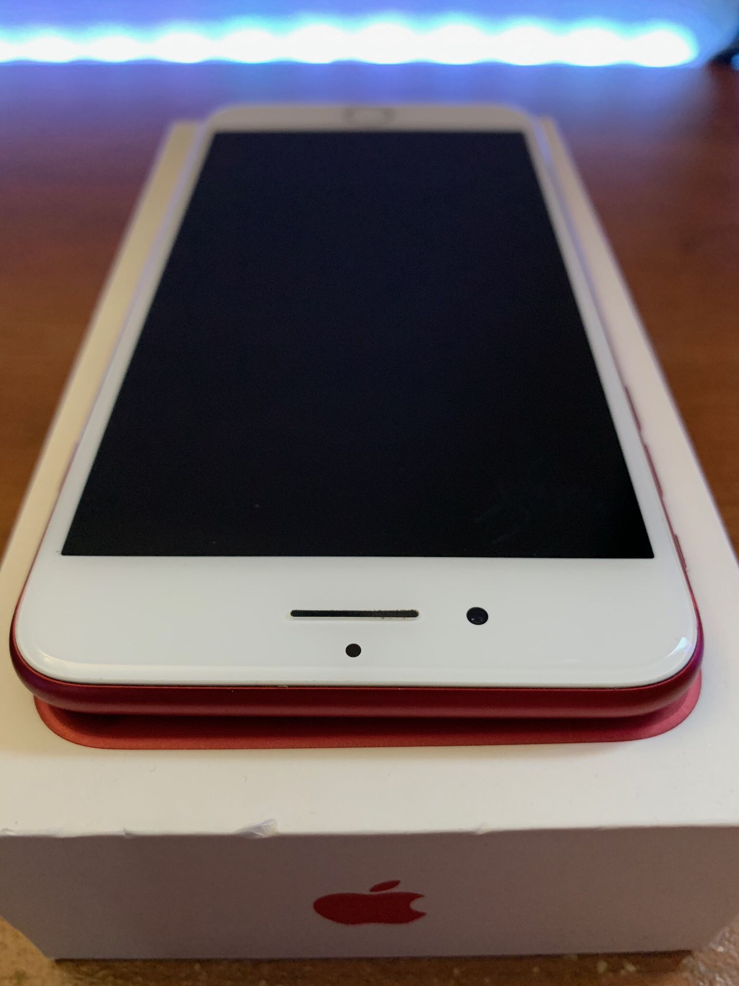 iPhone 7Plus Product Red