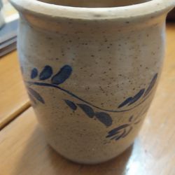 Pottery.  Five pieces total.