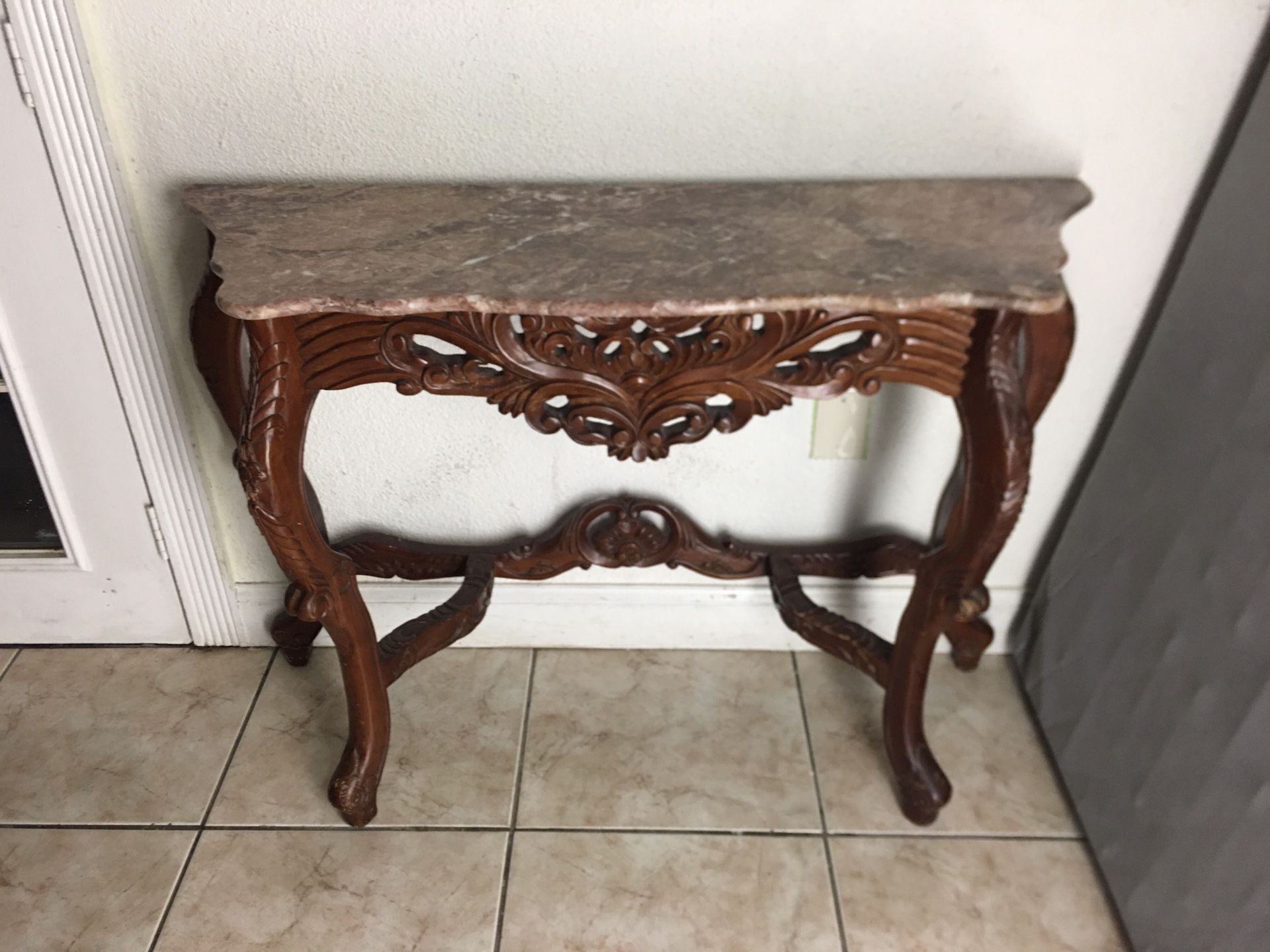 Louis XV Style Marble/ Mármol Top Dark Walnut Console/Entree Table