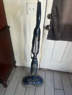 Shark Steam vacuum
