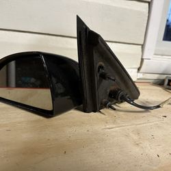 2013 Chevy Impala side mirror (Left) 