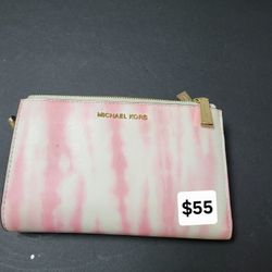 Michael Kors Sasha Wallet