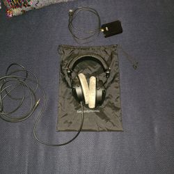 DT 770 Pro 80 OHM Beyerdynamic Headphones + FiiO Olympus 2 DAC Headphone AMP