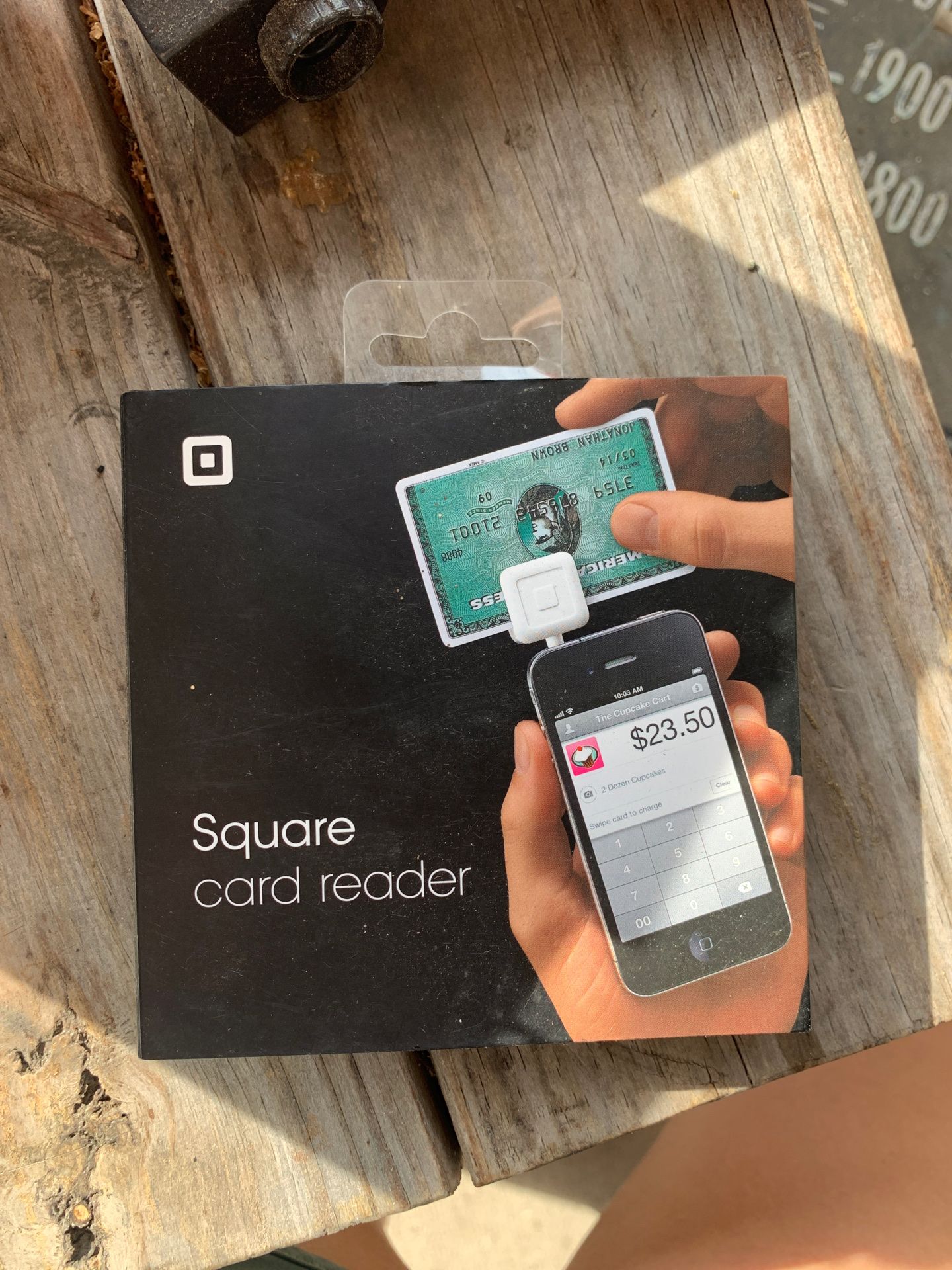 Square card reader