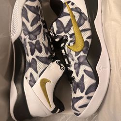Nike Kobe 8 Mambacita 3.5y