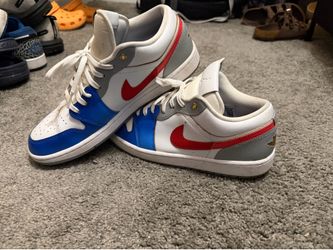 CUSTOM JORDAN 1 LOWS SIZE 11