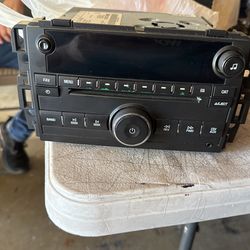 2008-2013 Chevy Radio