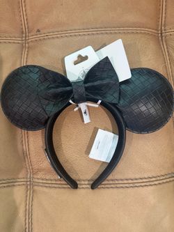 Mickey ear