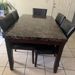 Dining Table W/5 Chairs $300