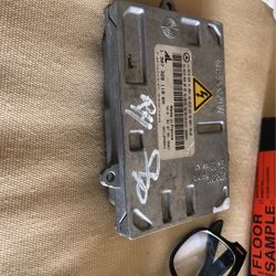 Mercedes S550 Xenon Ballast  Part