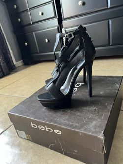 Women BEBE Heels Size 7