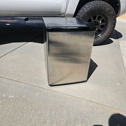 Small up right freezer