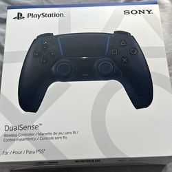 Black PlayStation 5 controller