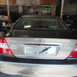 2004 Toyota Camry 