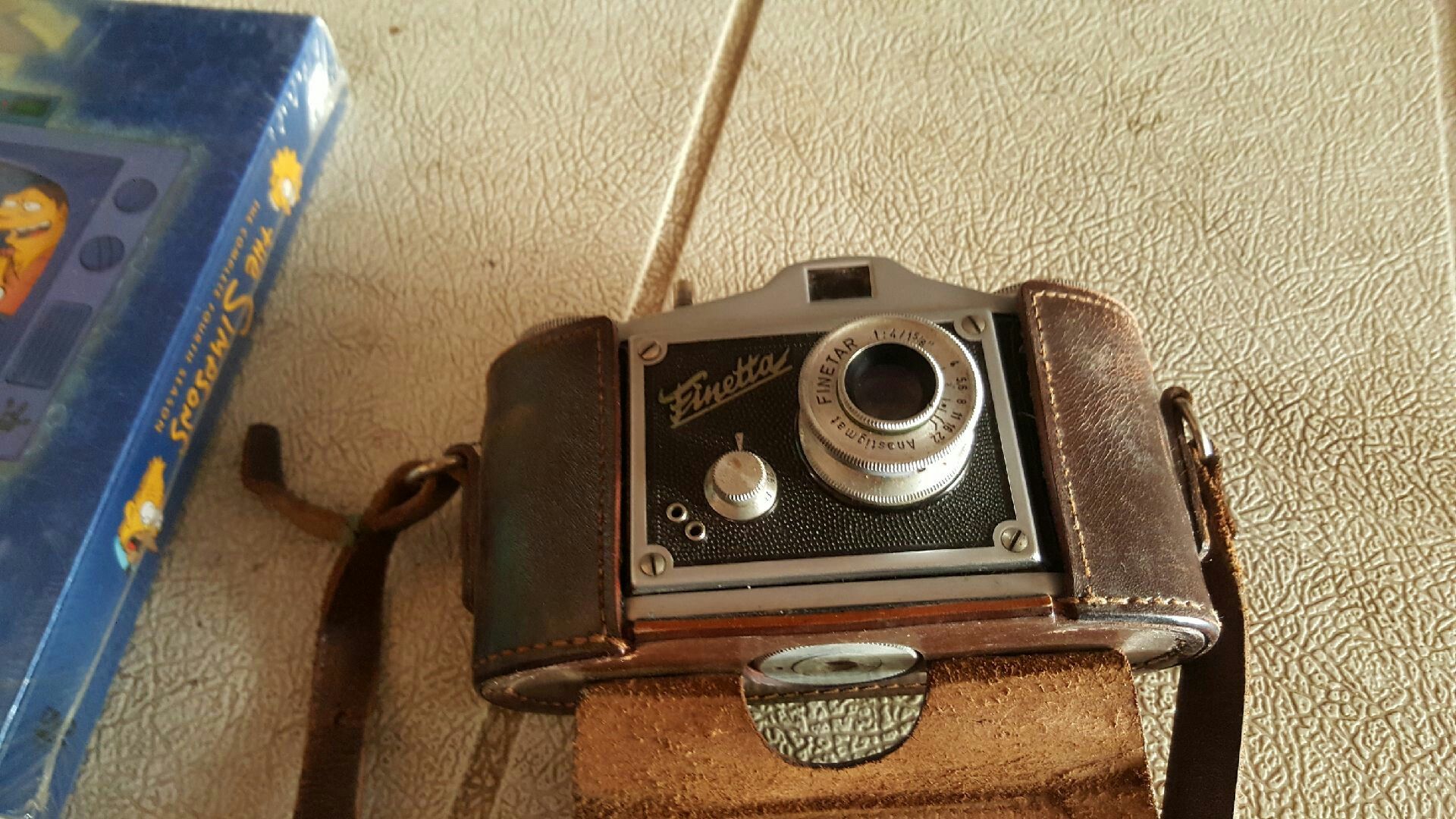 1950 leather bound finetta camera