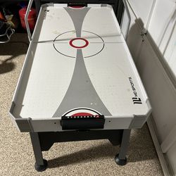 Air Hockey Table