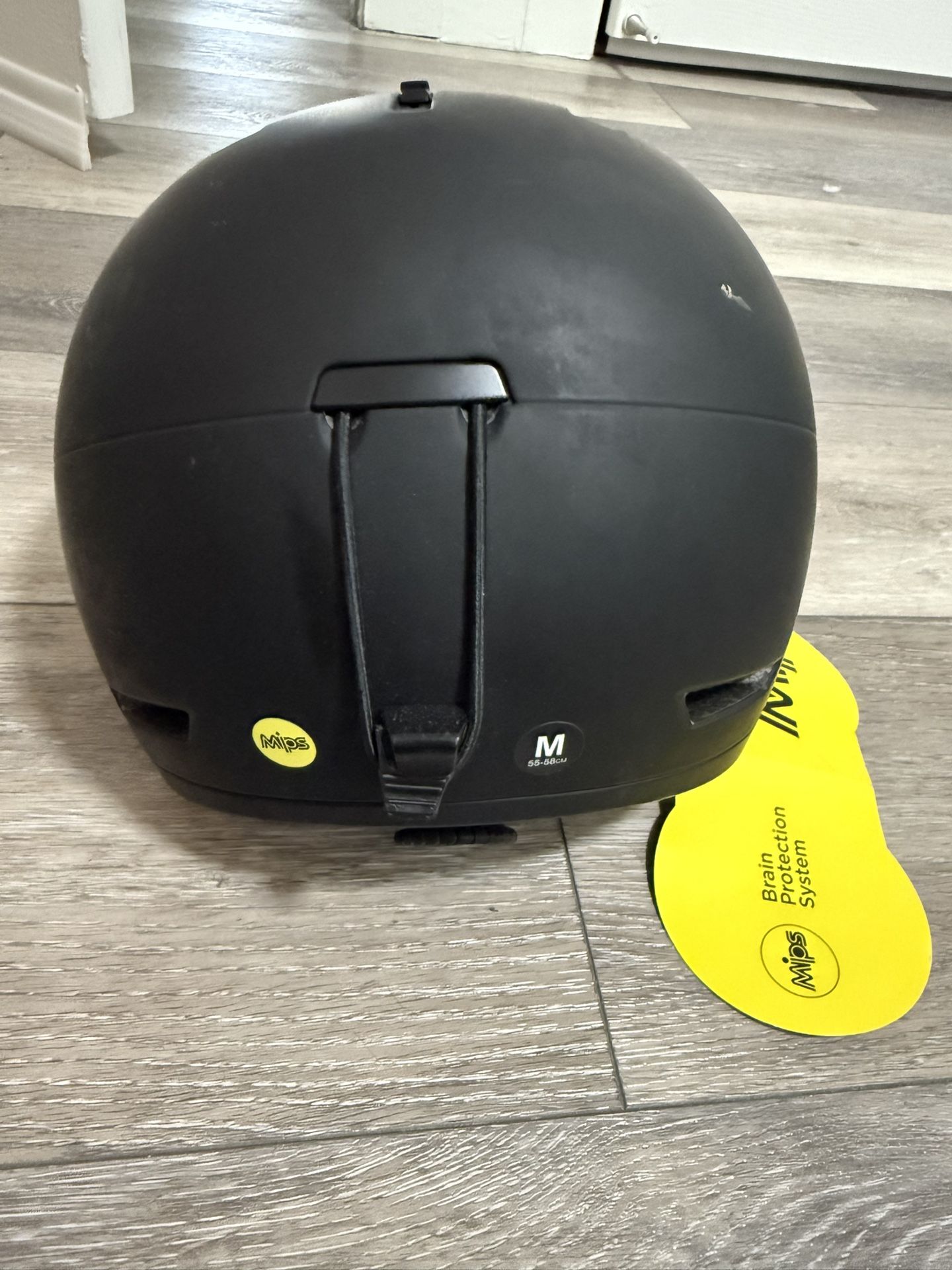 Blenders Dome Snow Helmet Brain Protection M New