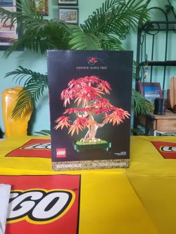 Lego set#10348 Botanicals (Japanese Maple Tree)