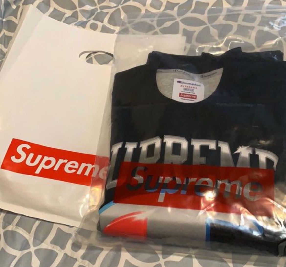 Supreme Shirt Authentic 