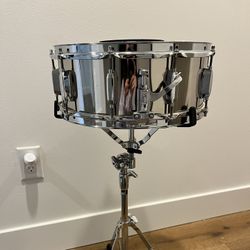 Pearl Snare Drum