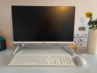 Dell Inspiron 5400 24” Touchscreen All-in-One PC | i7 | 16GB RAM | 512GB SSD