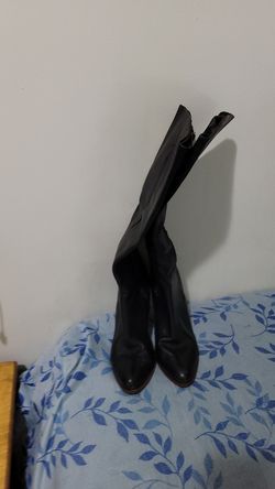 Tall pair of ladies boots