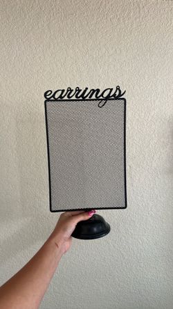 Earring stand / holder