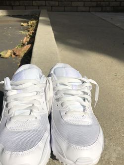 Nike Air Max White sz 9.5