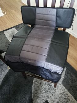 Protector para car seat.