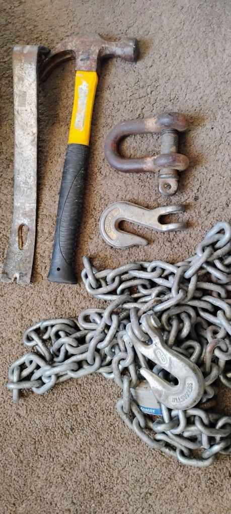 Pull N Pry Bar And Chain And Hammer