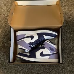 Jordan 1 Mid Size 11.5 Purple
