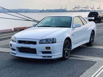 1999 Nissan Skyline