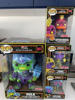 Blacklight Marvel Funkos