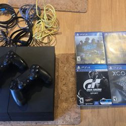 SONY PS4 500Gb + 4x Games (as new)