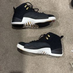 Jordan 12 Reverse Taxi (size 9.5)