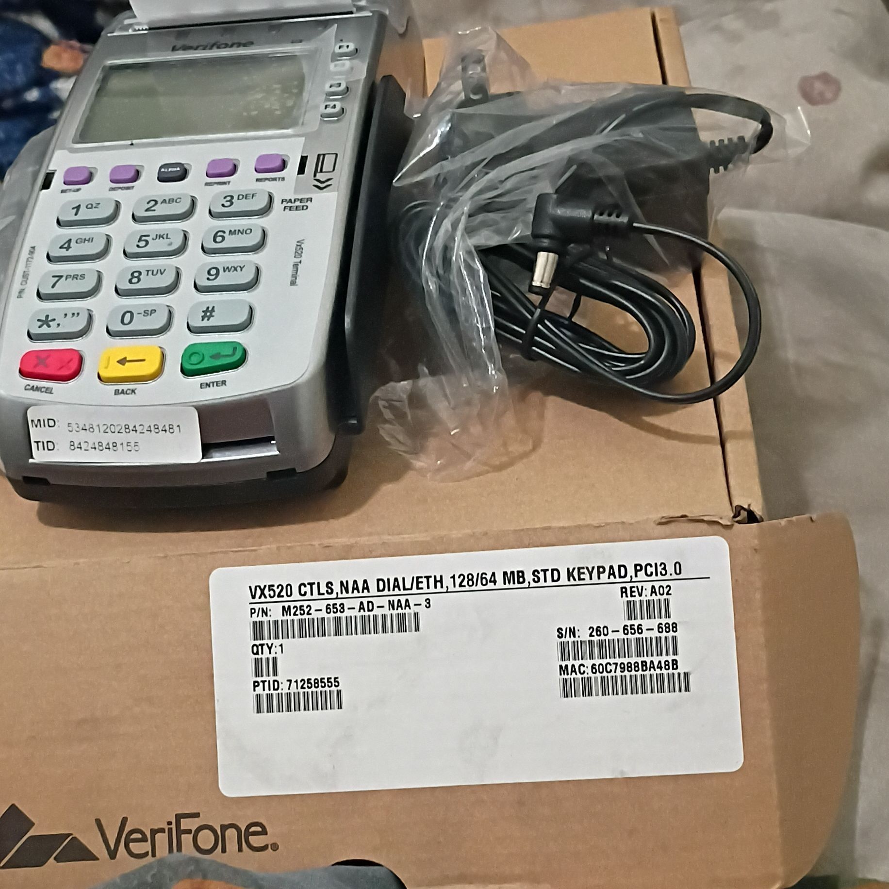 Verifone. Card reader POS system