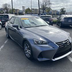 2020 Lexus IS