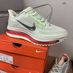 Nike Vapormax / Sizes 7 -12