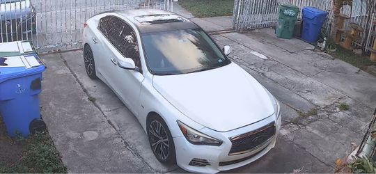 Infiniti q50 awd