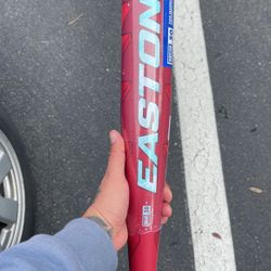 Easton Quantum 25/8" BarrelBaseball Bat 33/30