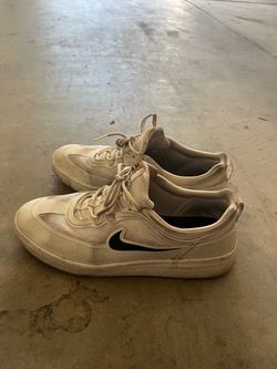 Men’s Nike SB Shoes - Size 11
