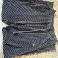 Alo Joggers 30$